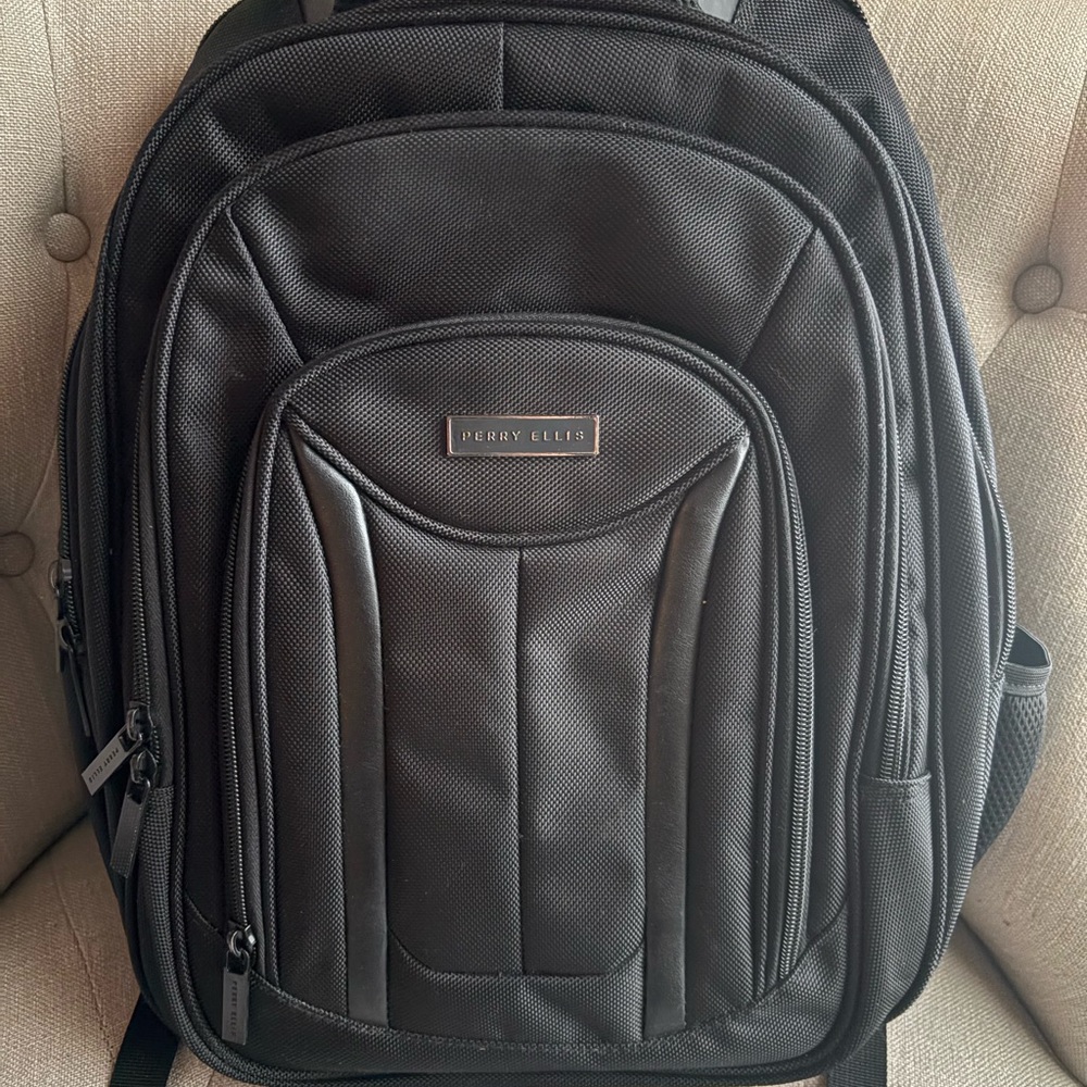 Perry Ellis Laptop Backpack